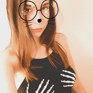 Meet your Posher, Lanee